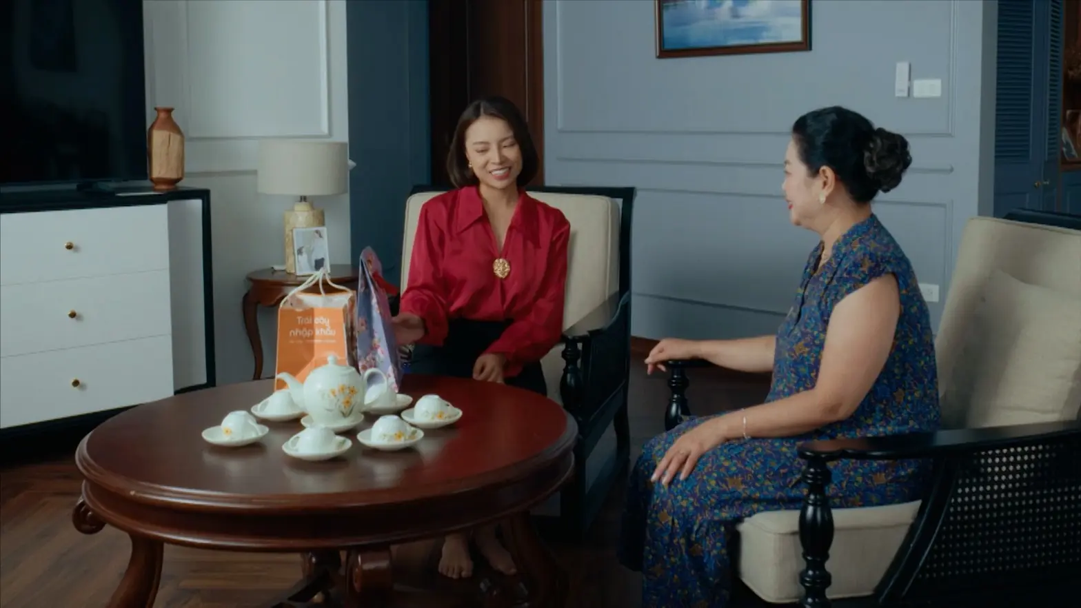 Vòng xoáy tình cảm | Hà Nội trong mắt em